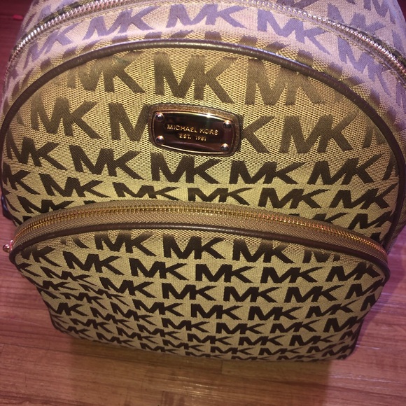 Michael Kors Book Bag - Picture 5 of 8